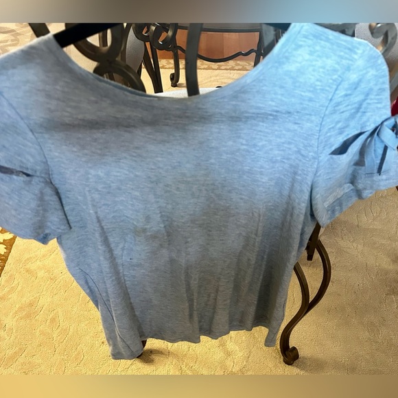 CeCe WOMEN SHORT SLEEVES WITH CUTE DETAILS T SHIRT SOFT BLUE SIZE S - Picture 6 of 7